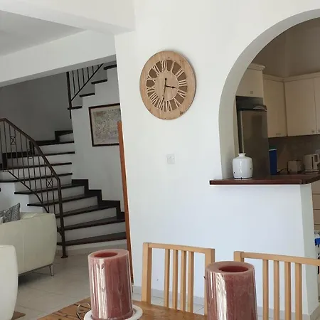 Kamares Ocean View Villa *